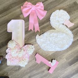 First Birthday / Swan Birthday 