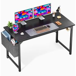 Simple Black Desk (Minimalist Design)