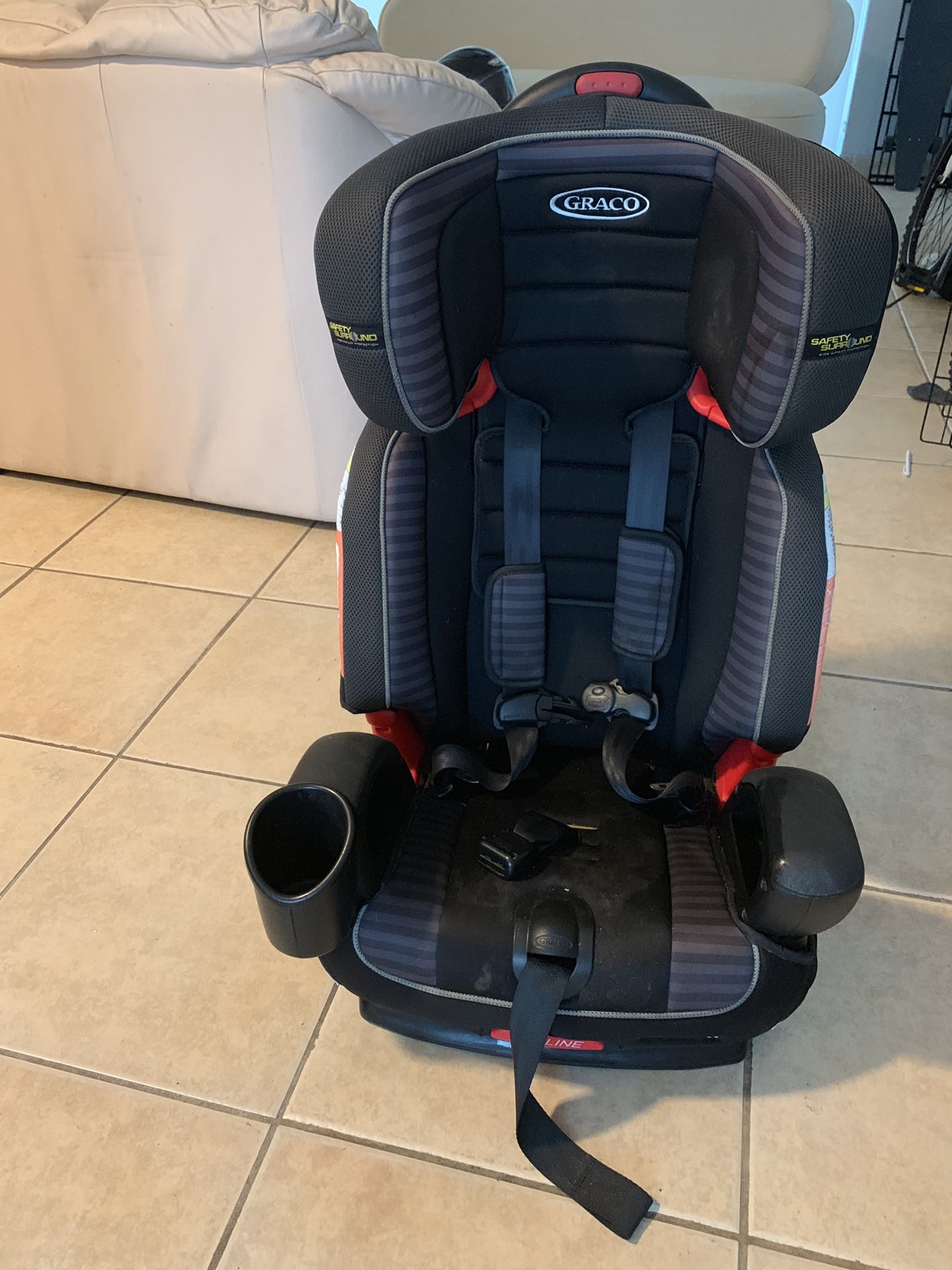 Baby seat / toddler seat