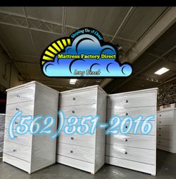 Five drawer white compressed cajonera Comoda chest Nuevo new