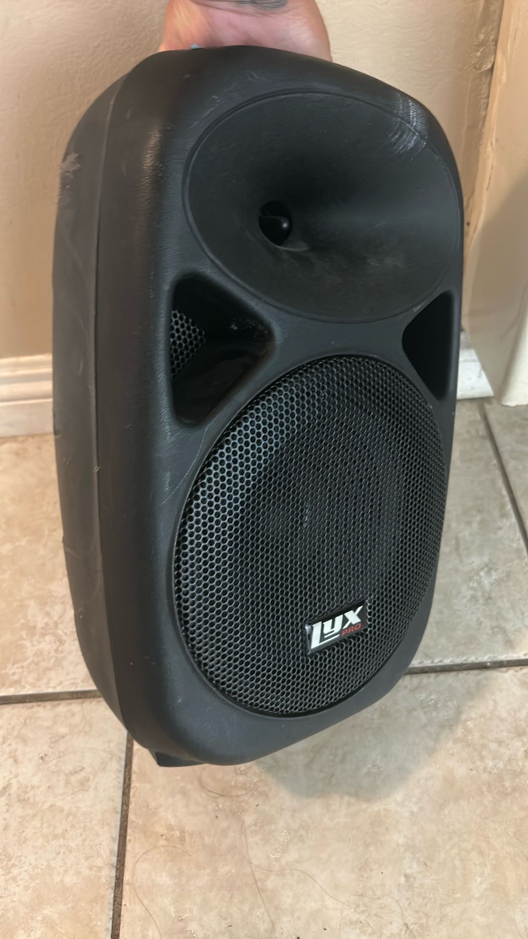 LYX Pro Spa 8 Bluetooth Wireless Speaker