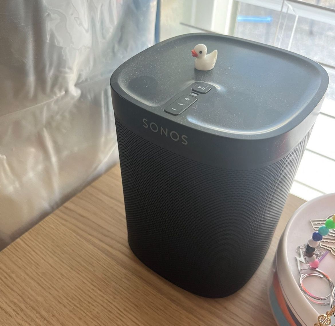 Sonos Play:1 Speakers