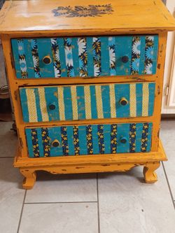 Small dresser