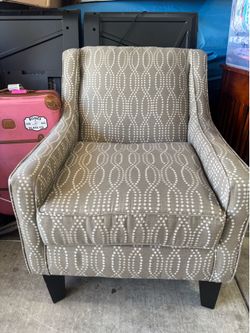 Accent chair