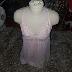 Beautiful vintage night gown