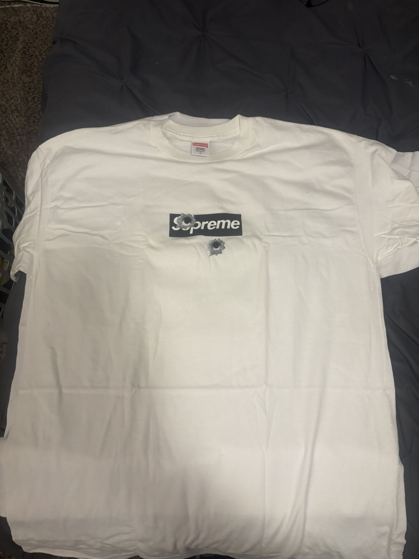 Supreme Box tee bullet holes XL