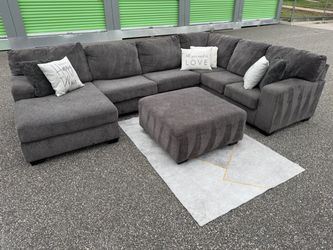 FREE DELIVERY AND INSTALLATION - Large Gray Sectional Sofa with Chaise & Matching Ottoman