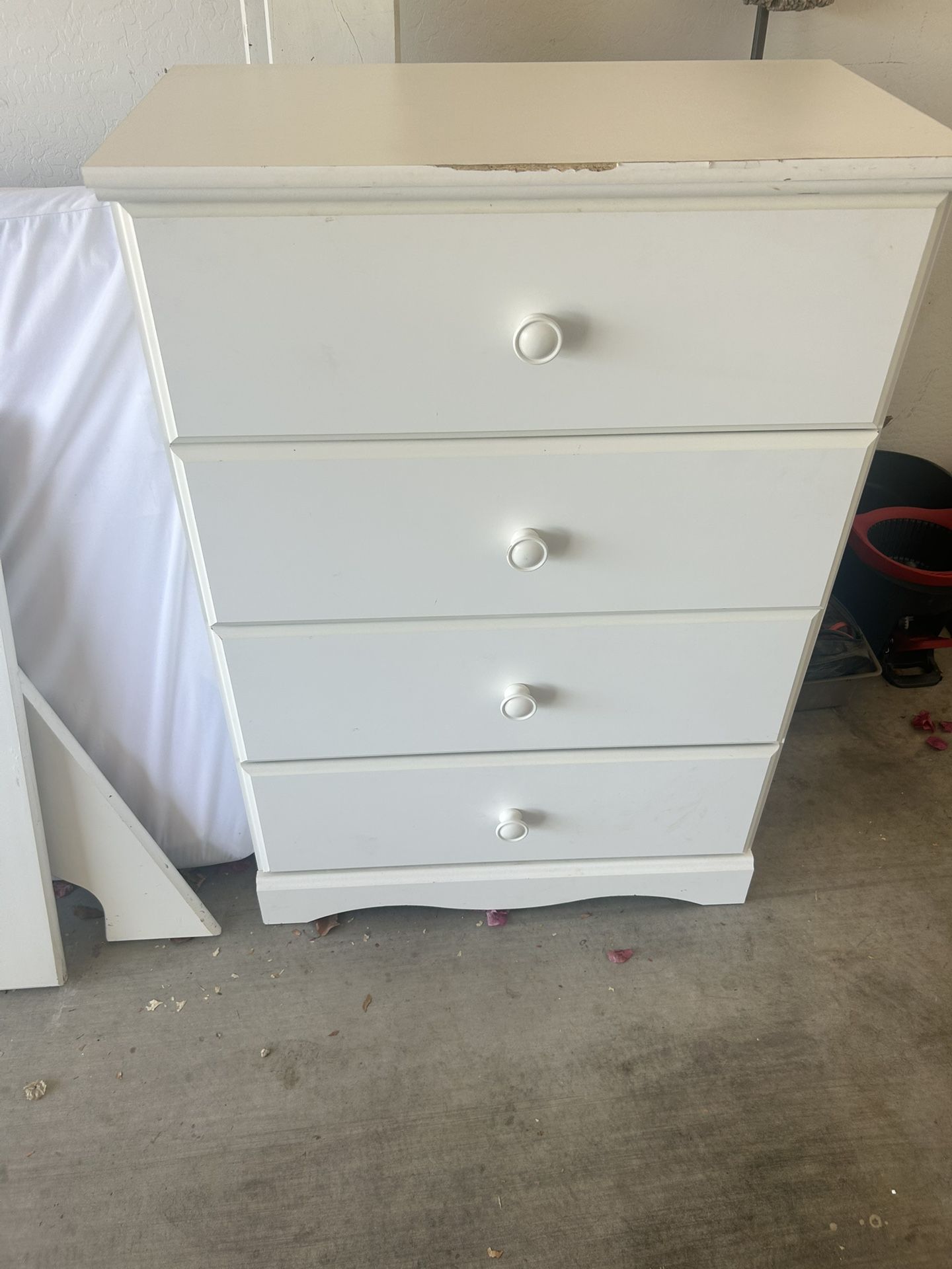 Dresser, Desk And Twin Bed Set