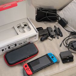 Nintendo Switch 128gb Micro SD, accessories, Sonic Generations 