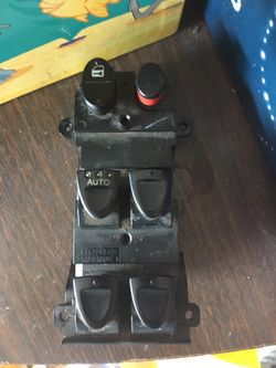 06 Honda Civic Window Switch Driver Side (used)