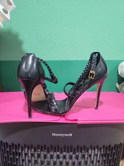 Brand New Michael Kors Black High Heels6