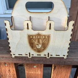 Raiders Wooden 6 Can/bottle Holder 