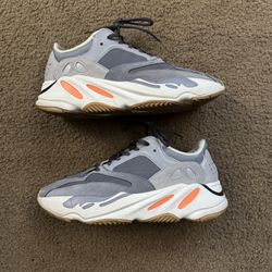 Adidas Yeezy boost 700 Magnet size 9 US men’s 