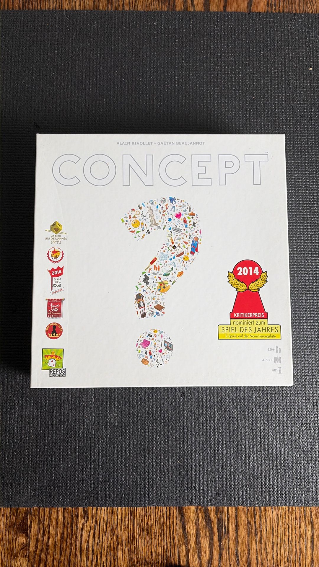Concept - Clue Giving Board Game