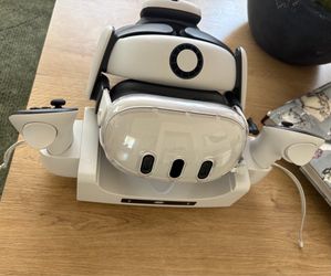 Meta Quest 2 VR Headset with Controllers and Charging Dock