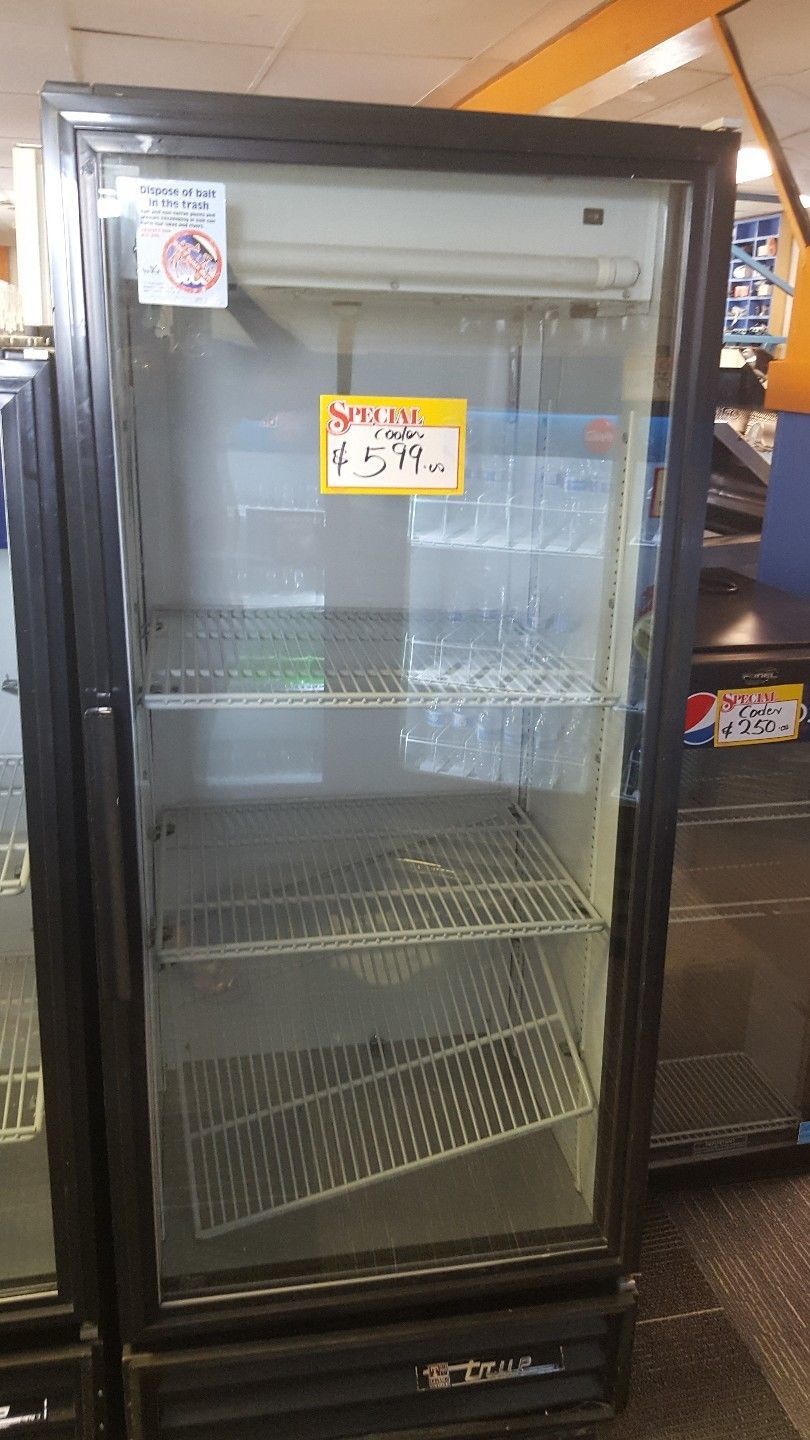Glass door True beverage cooler for Sale in North Las Vegas, NV OfferUp