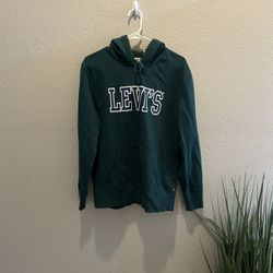 Levi Hoodie