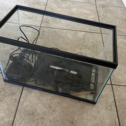 Fish Tank With Lights And Thermometer