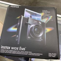 Fuji Instax Wide Evo