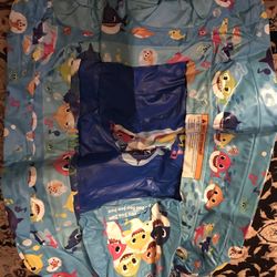 Baby Shark Inflatable Bath Tub 