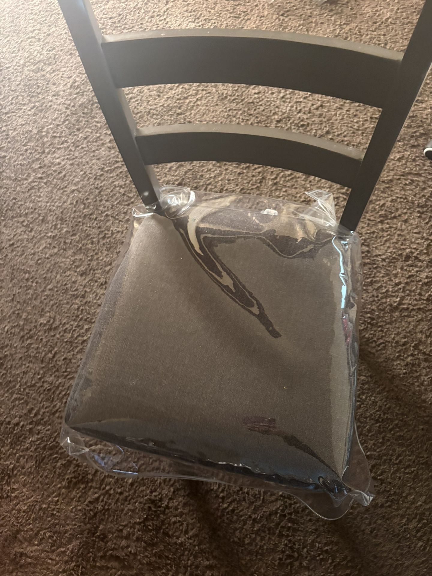 Ashley Kitchen Table 4 Chairs