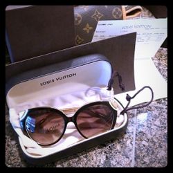 LOUIS VUITTON AMBER SUNGLASSES