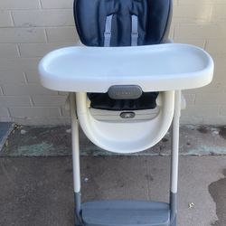 Be y Graco Chair Good Condition 