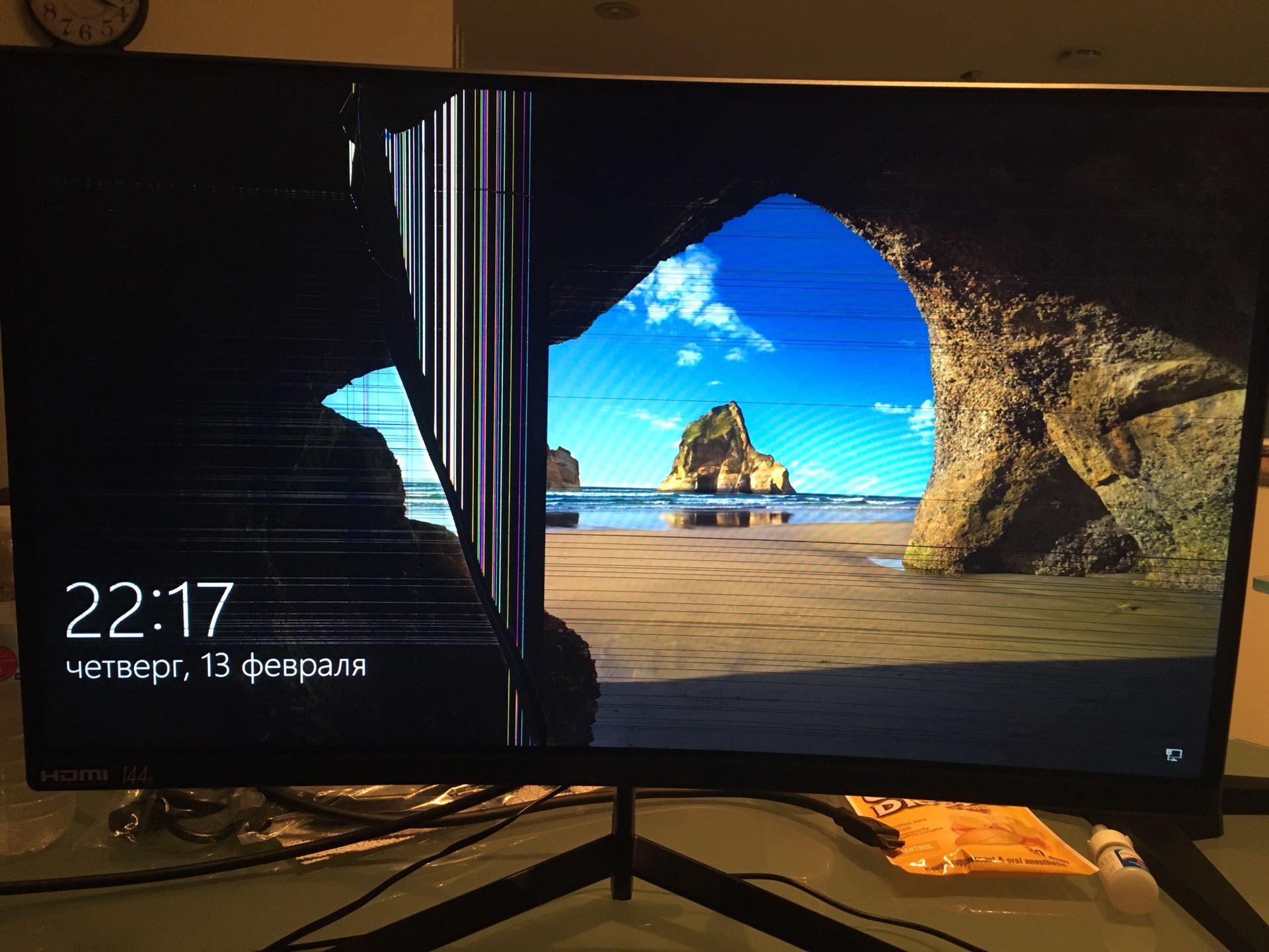 Broken display Sceptre 24" Curved 144Hz Gaming LED Monitor Edge-Less AMD HDMI - for parts