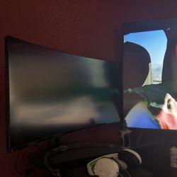Curved Monitor 