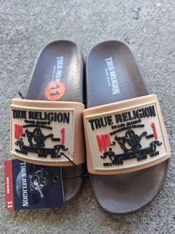 True Religion  boys sandals  size 11