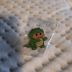 Rex Amazon Peccy Pin