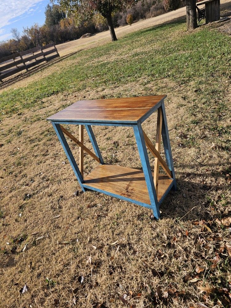 Entry / Console Table / Shelf