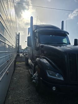 Peterbilt (contact info removed)