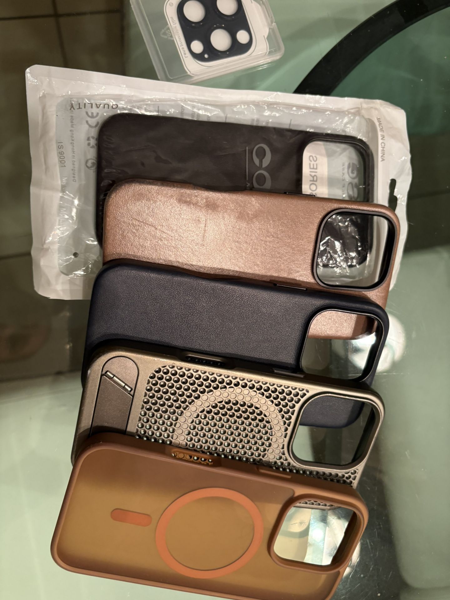 iPhone 16 Pro Leather Cases