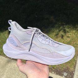 Steph Curry Basketball Shoes Size 10.5