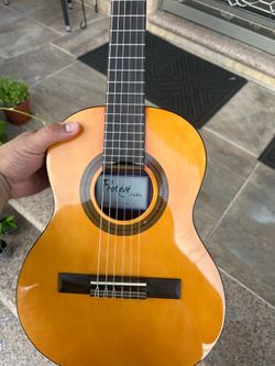 Child’s guitar Cordoba Protege with case