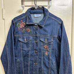 Skyline Collection Rose Embroidered Denim Jacket Size Medium
