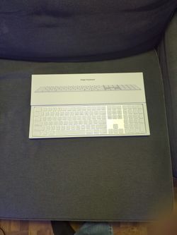 Magic Keyboard
