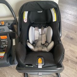 Chicco Keyfit35 Car seat with 2 bases!