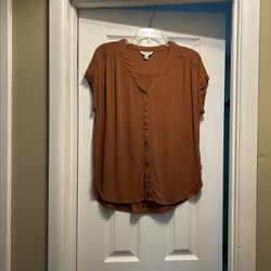 Women’s ORVIS 100% Rayon Rust Color Short Sleeve Button-Down Shirt Top… Size Small… (Runs Big)