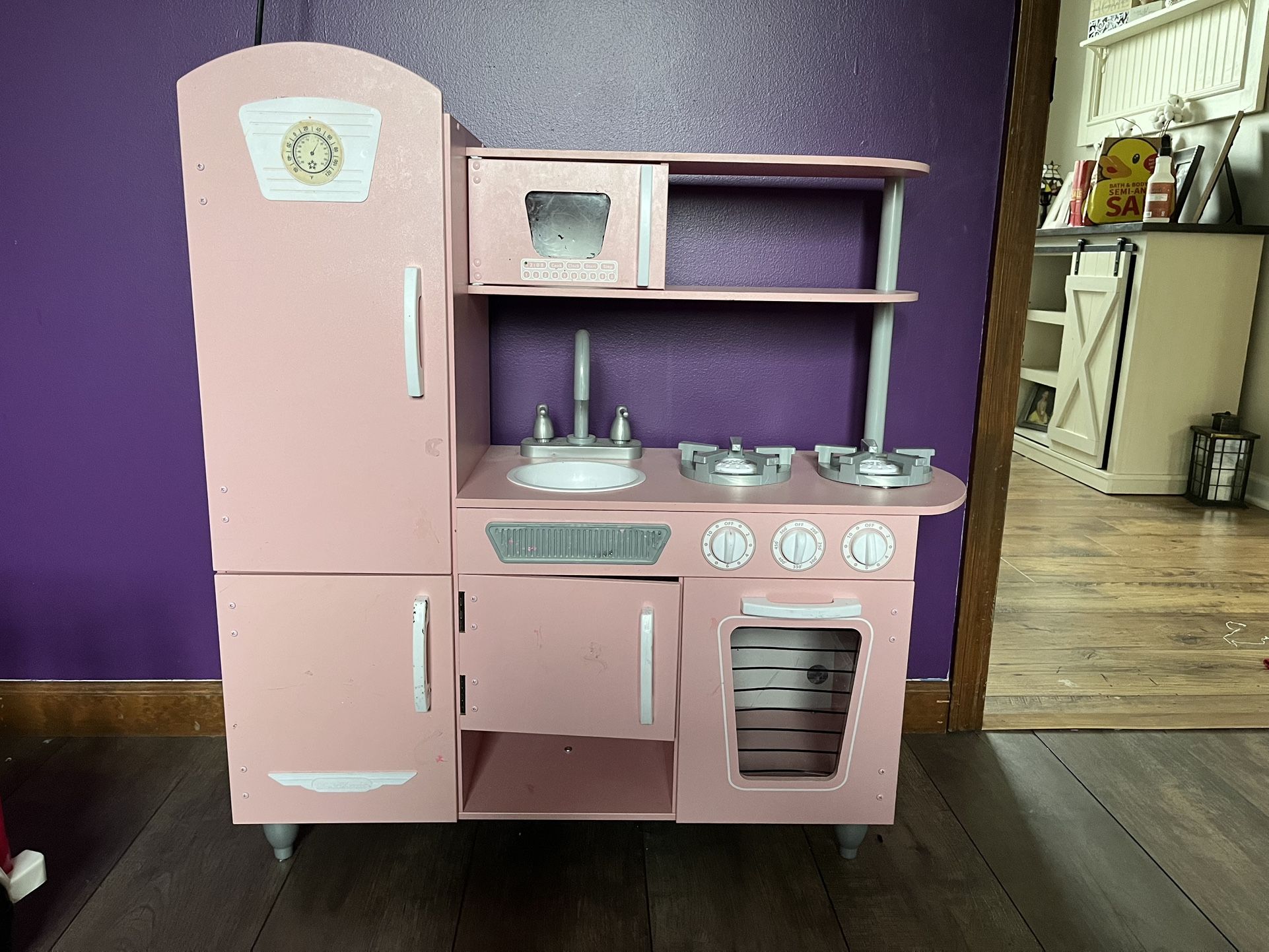 Kids Kitchen