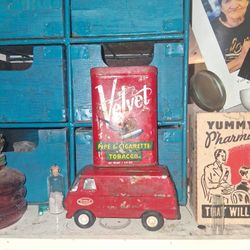 Antique velvet tobacco tin