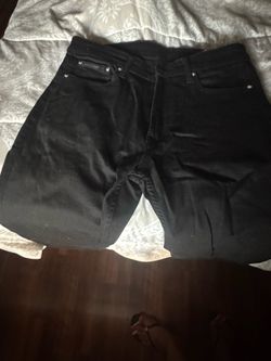 Jeans Levi’s and Calvin Klein