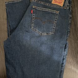 Levi’s High Rise Skinny Jeans New With Tags Size 34