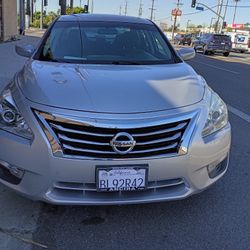 14 Altima sport 38.000miles