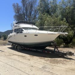1997 Silverton 312 Yacht