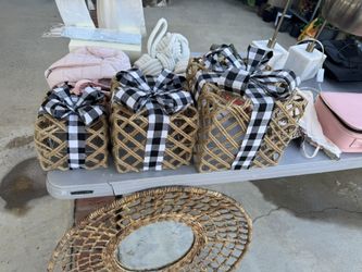 Christmas Decorations 