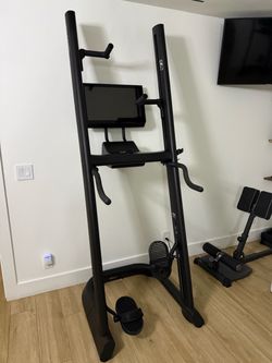CLMBR Climber Machine