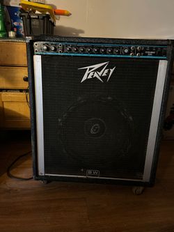 Vintage Peavey 300 combo