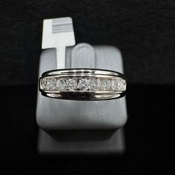 π 10K White Gold Menβs Diamond Band β .70 Carats π